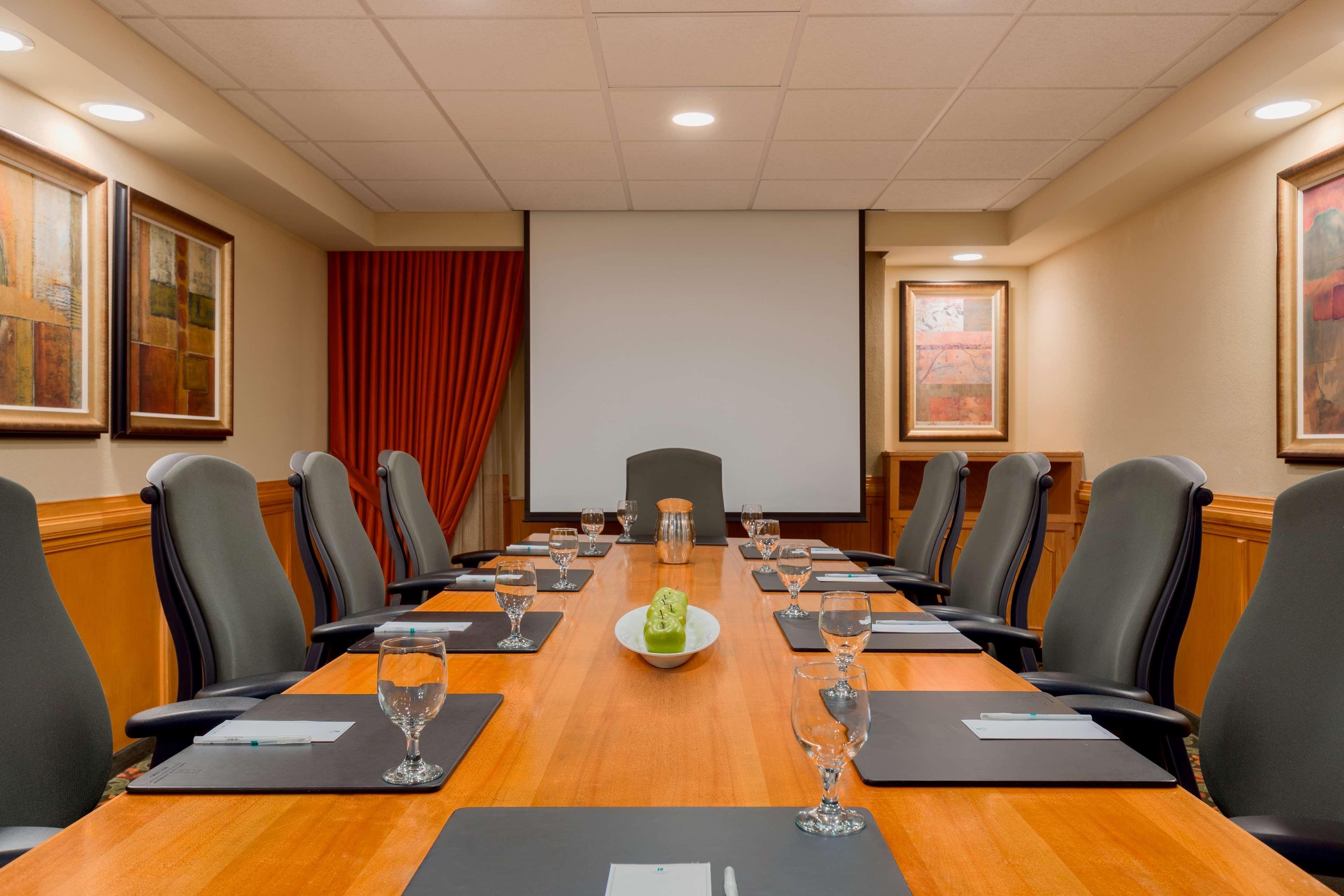 Embassy Suites By Hilton Columbia Greystone Экстерьер фото