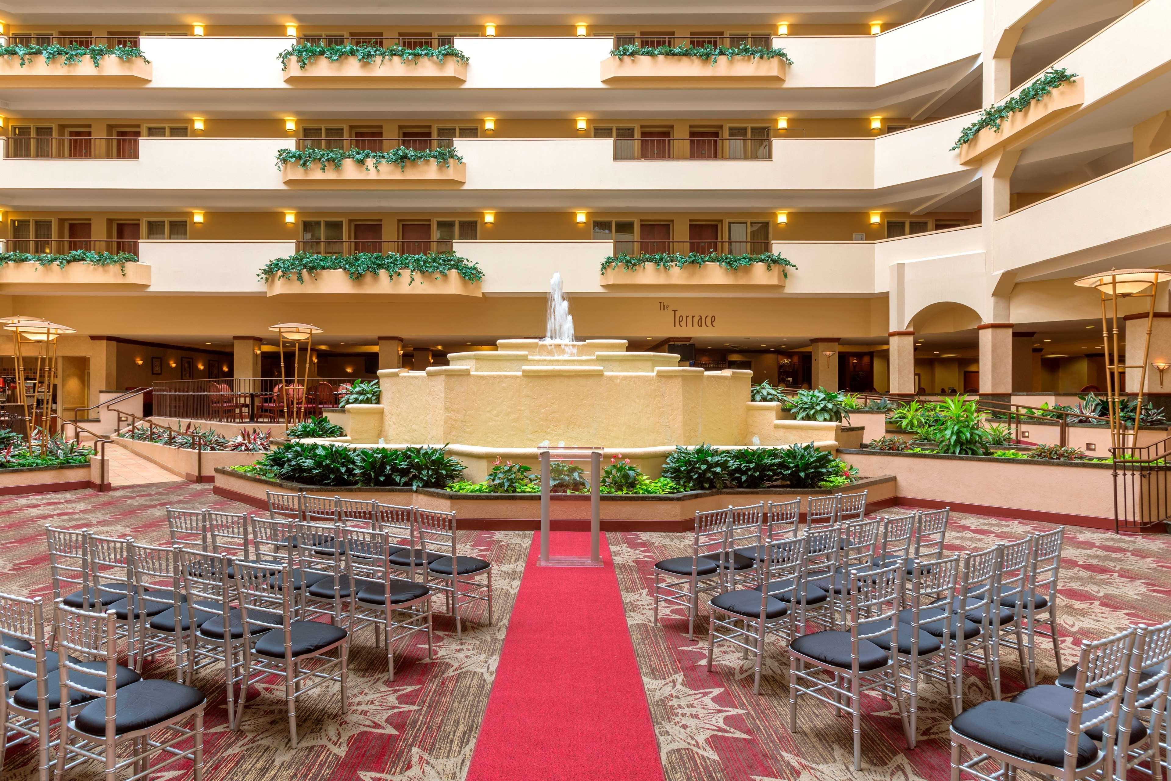 Embassy Suites By Hilton Columbia Greystone Экстерьер фото